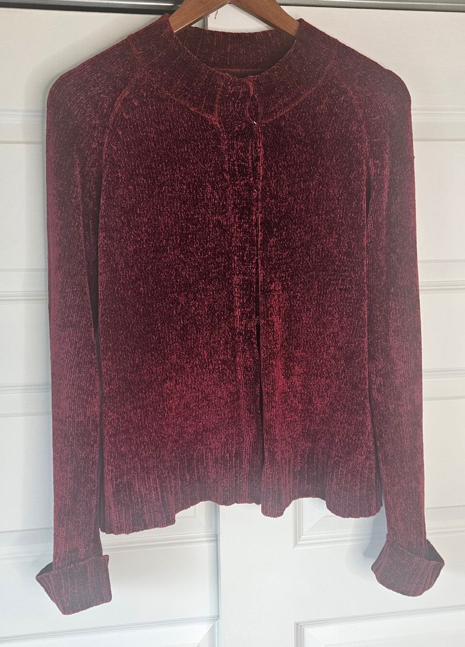 August Silk Knits Maroon Hook and Eye Chenille Sweater Medium